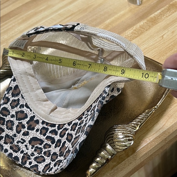 #1379=Leopard Print Women's Cap & WHT Logo W/ blue heart 🩵 - Picture 7 of 7